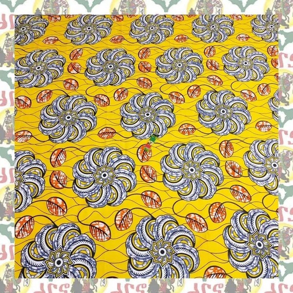 【SALE/90cm x 110cm/1ヤード】アフリカンプリント生地 barg-o11 アフリカ布 アフリカ生地 ゴールドプリント アンカラ キテンゲ パーニュ