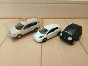 トミカ 日産 リーフ TOMICA NISSAN LEAF おまけ 三菱 アウトランダー エクストレイル 中古 ジャンク