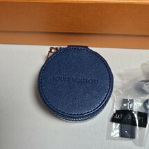 LOUIS VUITTON　ルイヴィトン　 ホライゾンワイヤレスイヤホンケース　_画像2