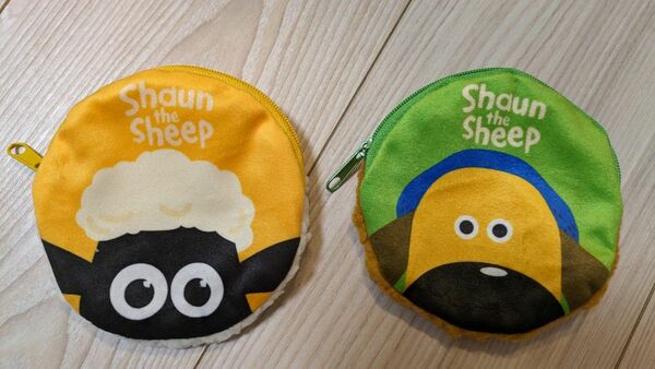 丸形 shaun the sheep　ひつじのショーン　ポーチ2つ