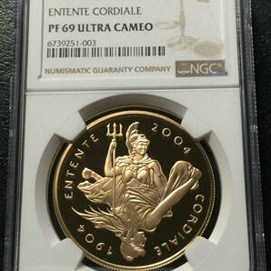 イギリス 2004年 5ポンド 金貨 英仏協商１００周年 NGC PF69UC の画像1