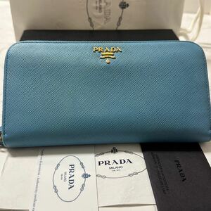 プラダ　PRADA 財布　長財布　サフィアーノ　ラウンドファスナー　レディース