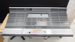 引取or関東地方のみ配送可 Avid D-Control ES コントロールサーフェス 32フェーダー 動作良好 Protools HD *396038