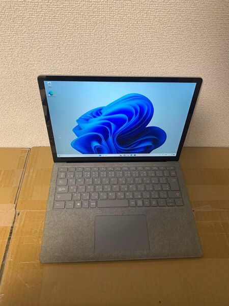 Microsoft Surface Laptop 1769 core i5 7200U 2.5Ghz 8GB 128GB 