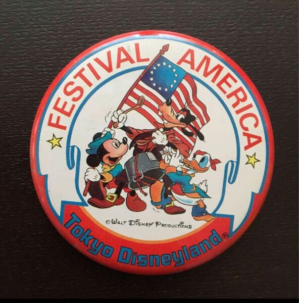 希少 ディズニー フェスティバルアメリカ 1985 缶バッジ ビンテージ