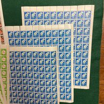 希少切手　100枚シートまとめ売り　動植物図法図案切手　ほととぎす6枚、きく3枚、金魚、てんとう虫、シオカラトンボ、ベニオキナエビス8枚_画像2
