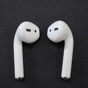  Apple AirPods エアーポッズ イヤホンのみ USED品 LR 両耳 第二世代 A2031 A2032 Bluetooth MV7N2J/A 中古品 即日発送【難有】V9891