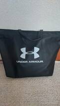 ★☆新品！UNDER ARMOUR アンダーアーマー 福袋 XL☆★_画像1