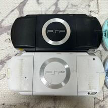 MYG-1042 激安 ゲー厶機 PSP 本体 SONY PSP-1000 PSP-2000 通電、起動OK 4点 まとめ売り ジャンク 同梱不可_画像7