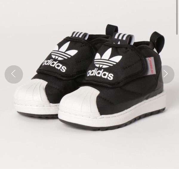 adidas スニーカー　ベビー