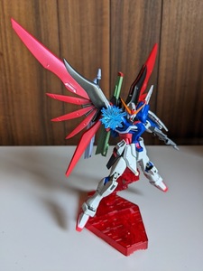 HGCE デスティニーガンダム　塗装済み　完成品　デスティニー　シード　フリーダム 機動戦士ガンダム