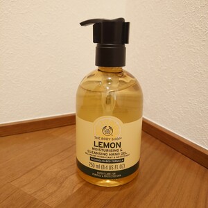 【即決】送料込☆新品未開封☆THE BODY SHOP☆ザ・ボディ・ショップ☆クリーンハンドジェル レモン☆ 250ml