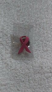 乳がん検診 ピンクのリボン 記念バッジ