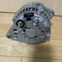 【未使用品】【カバ一部かけあり】日産 エルグランド　オルタネーター　E50系　23100-VE01A LR1125-705S 12V125A ダイナモ_画像4