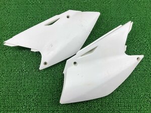 KX250F サイドカバー 左右 白 36001-0022/36001-0033 カワサキ 純正 中古 KX250N 36001-0022 36001-0033 ペイント素材に 割れ欠け無し