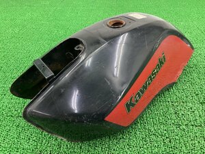 GPz750 タンク 赤/黒 カワサキ 純正 中古 バイク 部品 当時物 GPｚ750ターボ コケキズ無し 修復素材やペイント素材に 車検 Genuine