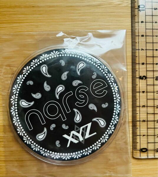 なるせ　nqrse XYZ 缶バッジ