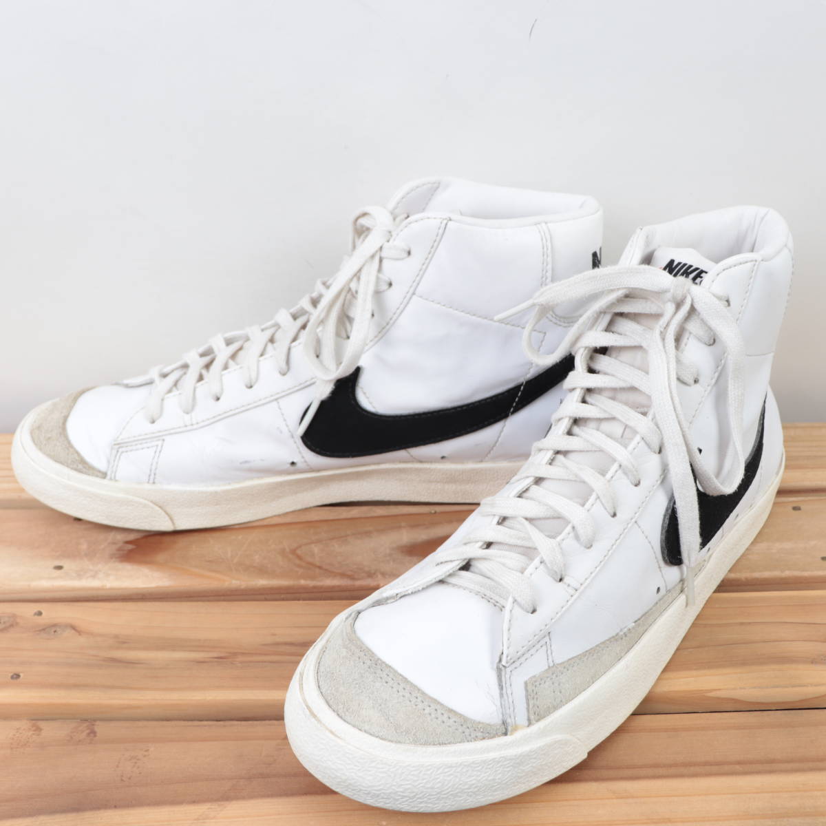 Yahoo!オークション -「nike blazer mid 77」(28.5cm) (ナイキ)の落札