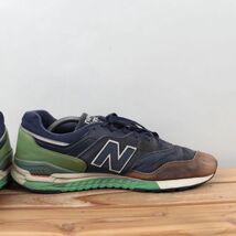 z9462【997】ニューバランス US11 29.0cm/紺 ネイビー 茶 ブラウン 緑 グリーン newbalance メンズ スニーカー 中古_画像5