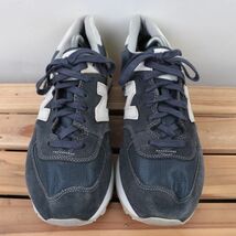 z9472【574】ニューバランス US10 28.0cm/紺 ネイビー 白 ホワイト newbalance メンズ スニーカー 中古_画像2