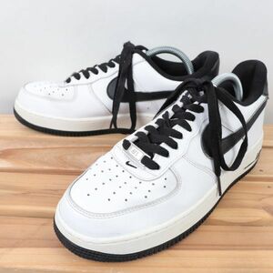 z9646 ナイキ エアフォース1 US8 26.0cm/白 ホワイト 黒 ブラック NIKE AIRFORCE1 AF1 LOW メンズ スニーカー 中古