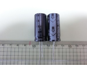 アルミ電解コンデンサ 4700μF 10V 85℃ ±20% (U) SEシリーズ (2個) (ニチコン)(出品番号382-2)
