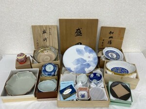 J4-880 ほぼ未使用 和食器 まとめて9点 たち吉 金彩盛鉢 平安橘吉 乃りたけ 大皿盛皿 有田焼 清秀作 千峰 小付揃 半右衛門窯 菓子皿 他