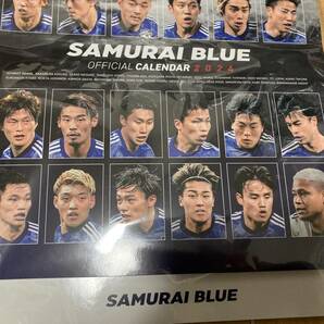 ☆サッカー日本代表2024オフィシャルカレンダー サムライブルー 壁掛け版 縦約45㎝ 新品未使用 三苫/久保/伊藤/堂安etc.☆の画像4