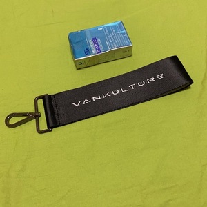 VANkulture VK OVERSIZED WRIST STRAP KEYCHAIN　キーチェーン USDM ミニバン ヴァンカルチャー バンカルチャー シエナ オデッセイ