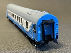 ( ACME 製品) rzd ロシア 寝台車 （ Saratov express 塗装）