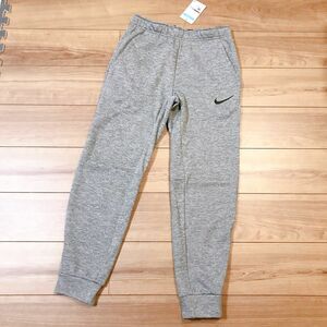 定価6820★新品未使用 NIKEナイキ スウェットパンツ Mサイズ ジョガーパンツ グレー テック サーマ トレーニングウェア