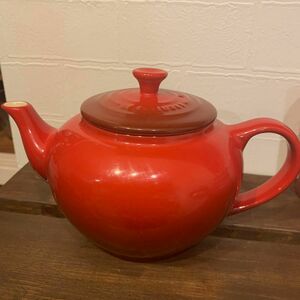 クルーゼ ティーポット LE CREUSET ル・クルーゼ　レッド