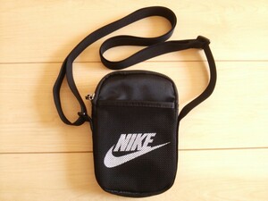 新品NIKE*ショルダーバッグ*未使用ナイキ*送料無料メンズ*黒色レディース*鞄ブラック