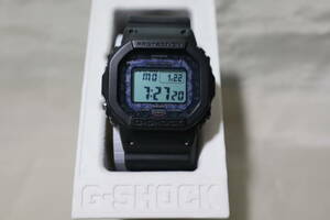 カシオ/G-SHOCK/シュモクザメ/チャールズ・ダーウィン財団 コラボ/GW-B5600CD-1A2JR/Bluetooth/ソーラー電波/国内正規品/ の美中古品です。