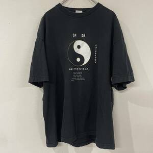 ビンテージ　陰陽　チャイナタウン　サンフランシスコ　デザイン　Tシャツ　240123