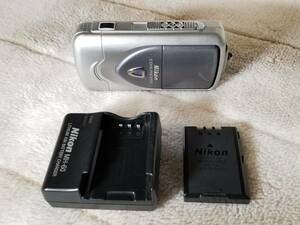 Nikon COOLPIX E3500 CCDセンサー 320万画素 ニコン クールピクス 3500