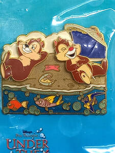 ● 海外レアピン　Disney pin ピントレーディング　チップ＆デールpin 　UNDER THE SEA 2003.11