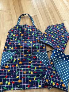 * hand made * vegetable pattern for children apron * triangle width * pouch size 130 blue 