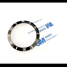 腕時計 修理交換用 社外部品 セラミック ベゼル インサート ブラック 青色発光　シート付 【対応】ロレックス サブマリーナ 116610 Rolex_画像2