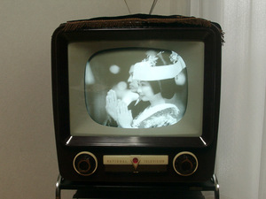 貴重な白黒初期型テレビ整備済 送料無料 ナショナルT14-1481 昭和31年製造 分解整備済 ビデオ端子付 真空管テレビ工房
