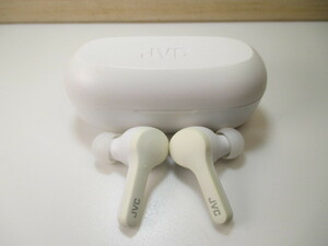 ☆JVC KENWOOD Bluetooth ワイヤレス ヘッドセット イヤホン ホワイト(HA-A7T)!!
