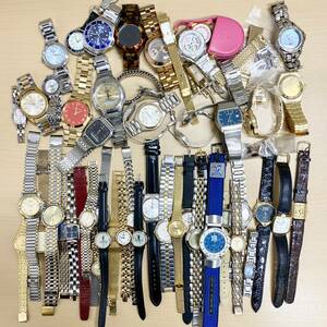 【まとめ出品】 50点以上 腕時計まとめ ジャンク品 ROYAL CASIO SEIKO カシオ セイコー 不動 時計 ブランド品 動作未確認