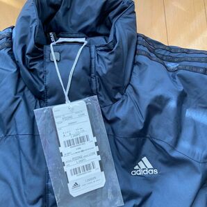 新品未使用　タグ付き adidas ジャンパー　メンズ