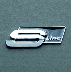 アウディ ステッカー Sline Audi 金属 バッジ カーステッカー エンブレム サイド フェンダー リア 内装外装 シール シルバー黒 1個