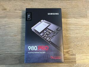 新品 SAMSUNG M.2 SSD 1TB MZ-V8P1T0B/IT PCIe Gen 4.0 x4 NVMe1.3対応 1円スタート
