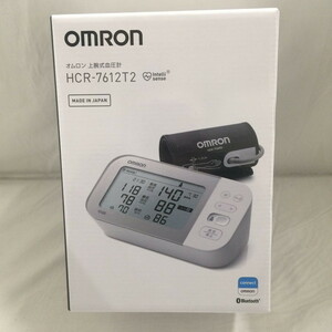 未使用 OMRON オムロン 上腕式血圧計 プレミアム19シリーズ HCR-7612T2 [jgg]