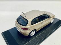 1/43 Minichamps Alpha Romeo アルファロメオ 147 2005 Beige metallic_画像7