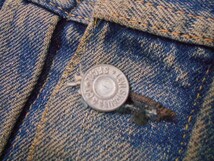 70 送80サ 0118$D08 LEVI'S リーバイス 507XX 2nd 刻印17 両面タブ ヴィンテージ デニムジャケット ダメージ リペア サイズ不明 中古品_画像3