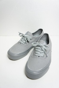 美品 23SS VANS バンズ x SOPHNET ソフネット Authentic 44 オーセンティック ローカット スニーカー 721278 灰 26.5cm 本物 107O