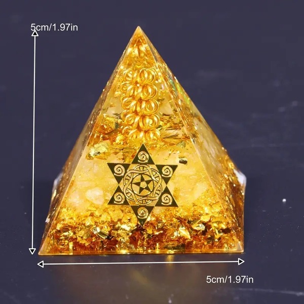 ■ピラミッド型 風水 金運 開運 置物■